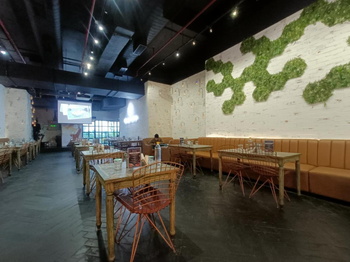 Boulevard By Design Hotel Chennai Exterior foto